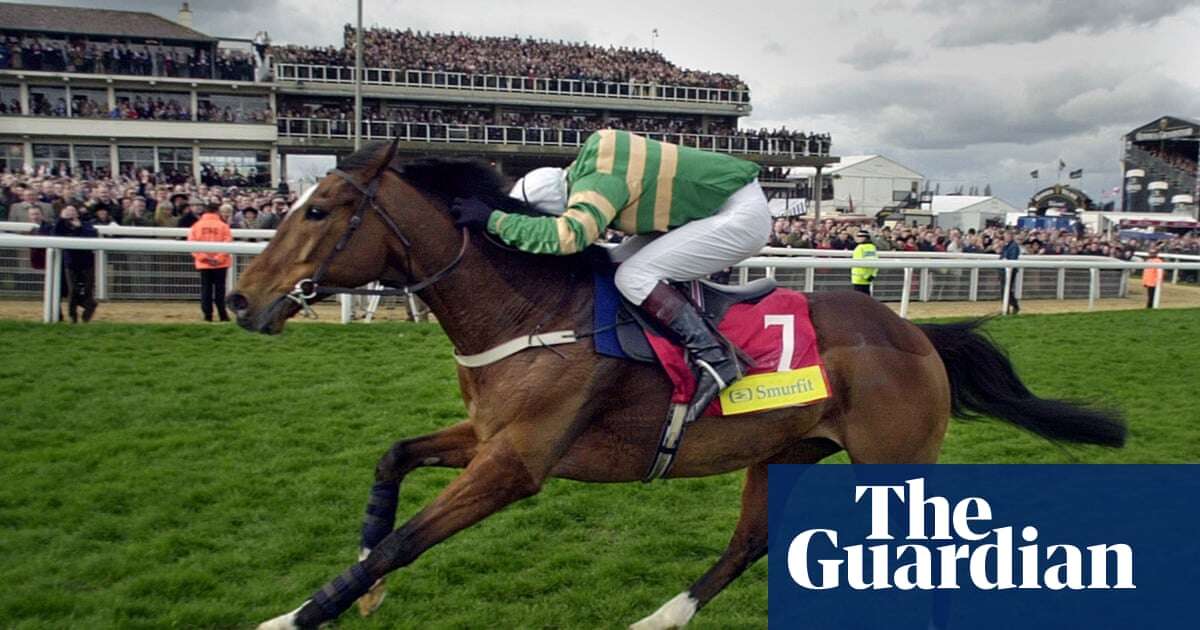 Istabraq, three-time Champion Hurdle winner, dies at age of 32