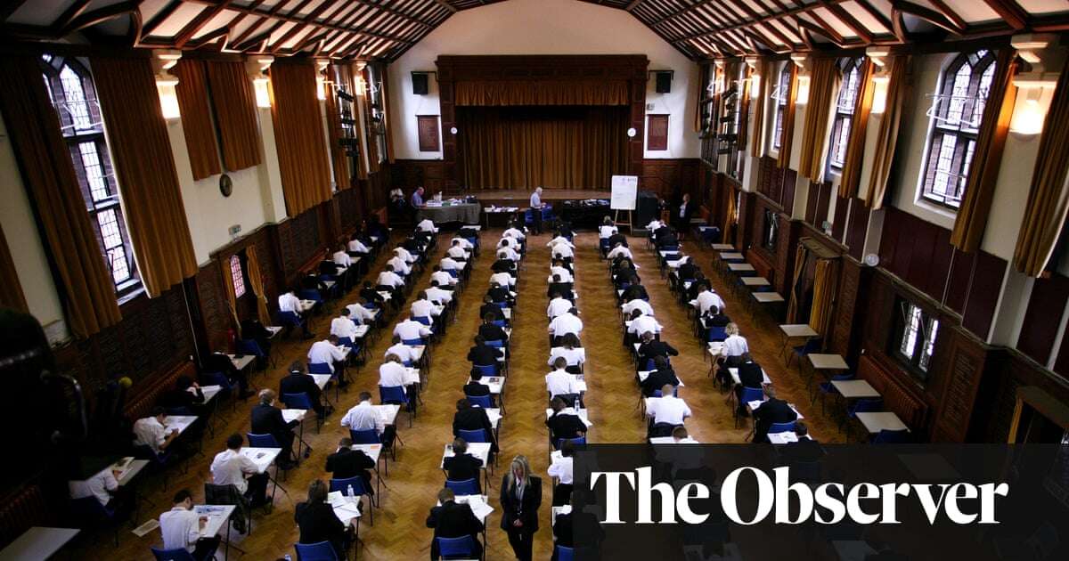 Demand for England’s grammar schools falls – despite VAT on school fees