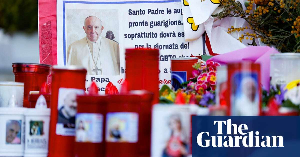 Vatican seeks to debunk fake news on health of Pope Francis