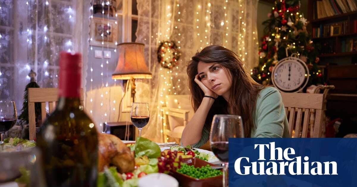 ‘It’s so crushing’: US families navigate divide over politics during the holidays