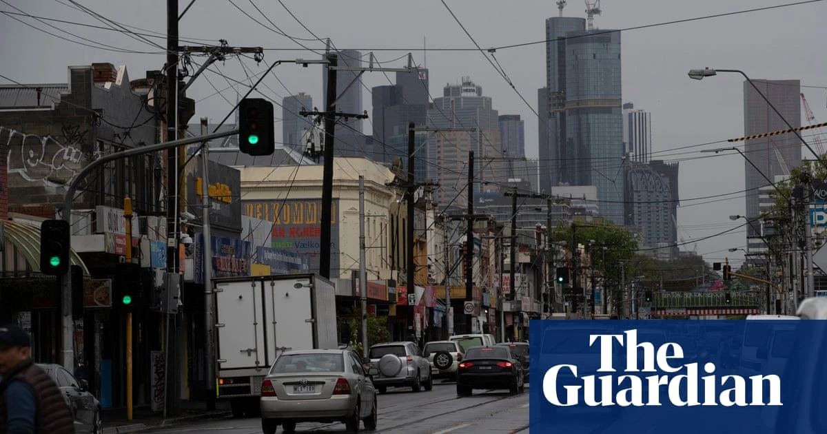 Up to 200,000 new trees needed in Melbourne to avoid affecting quality of life, research finds