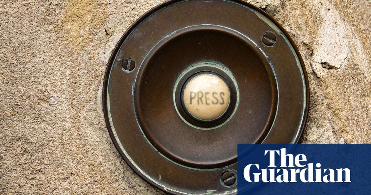 What links doorbell, Bath bun and nice-looking? The Saturday quiz