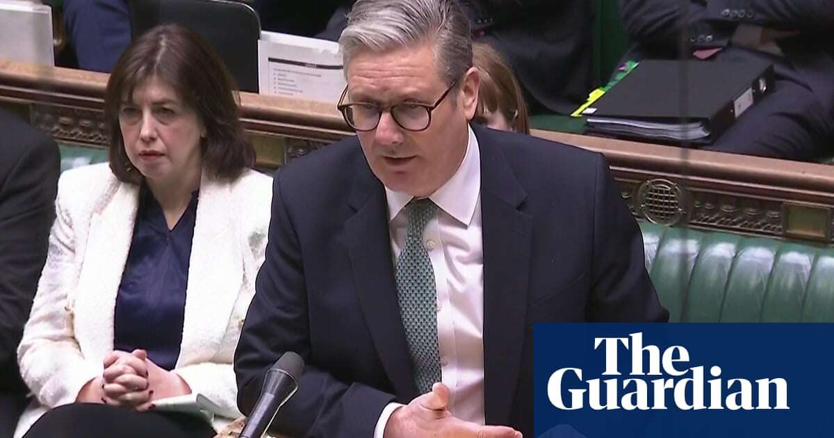 Starmer attacks Badenoch over call for new inquiry into sexual abuse gangs