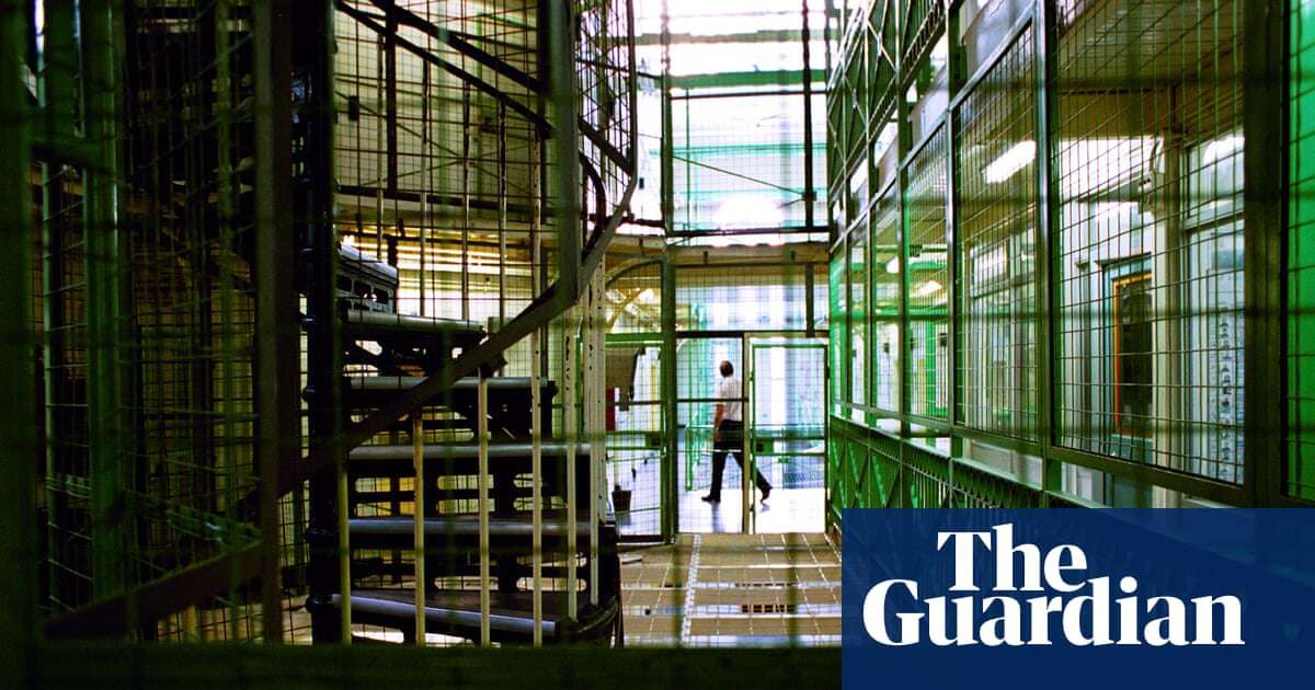 Labour must avoid release of high-risk offenders in prison plans, charity warns