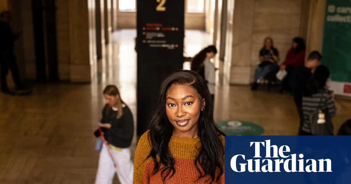 ‘It changed my view’: the letter campaign urging pupils in deprived areas to try university