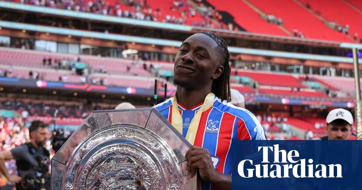 Transfer roundup: Eberechi Eze could miss match against Chelsea amid Spurs speculation