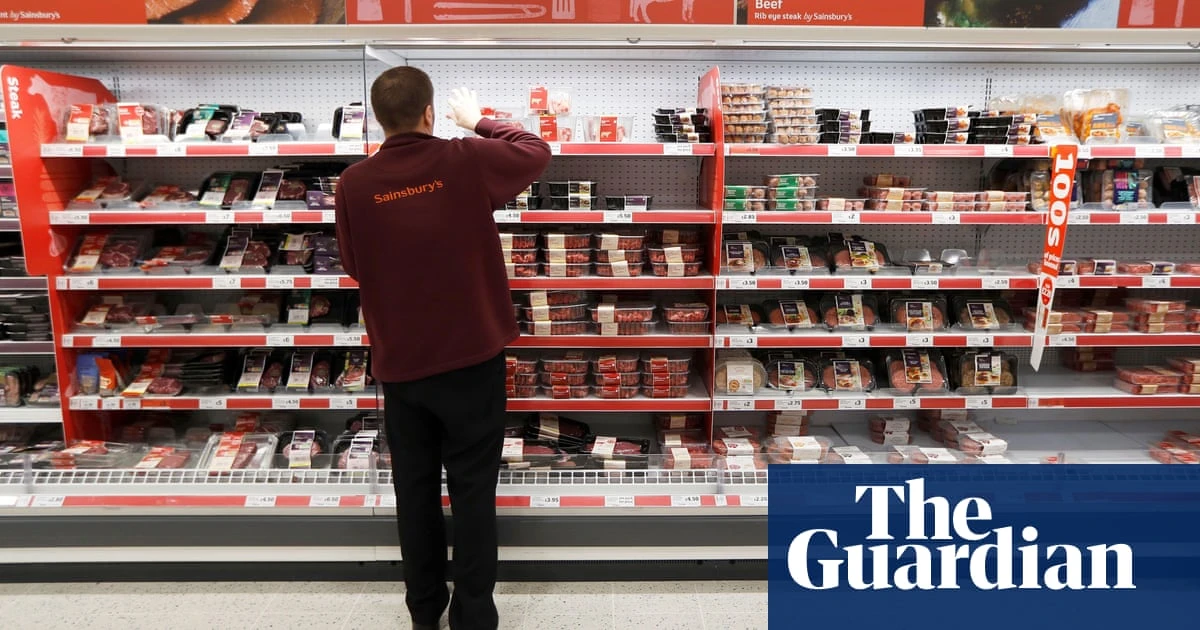 Sainsbury’s expects supermarket price war and rising costs to hit profits