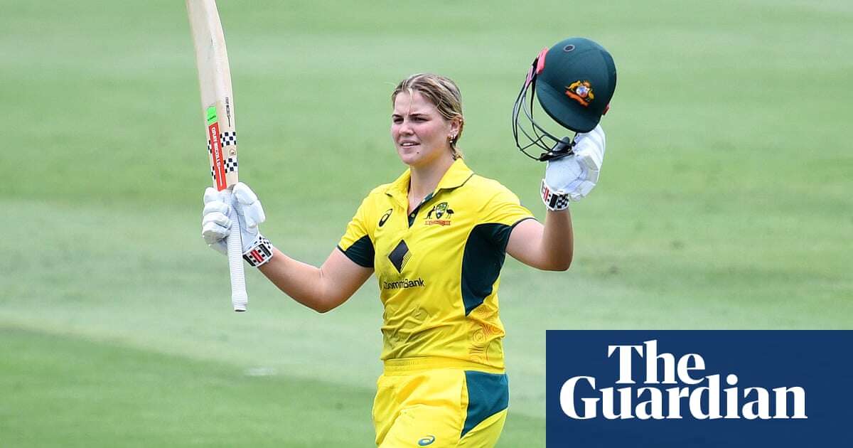 Ellyse Perry and Georgia Voll tons power Australia to ODI series win over India