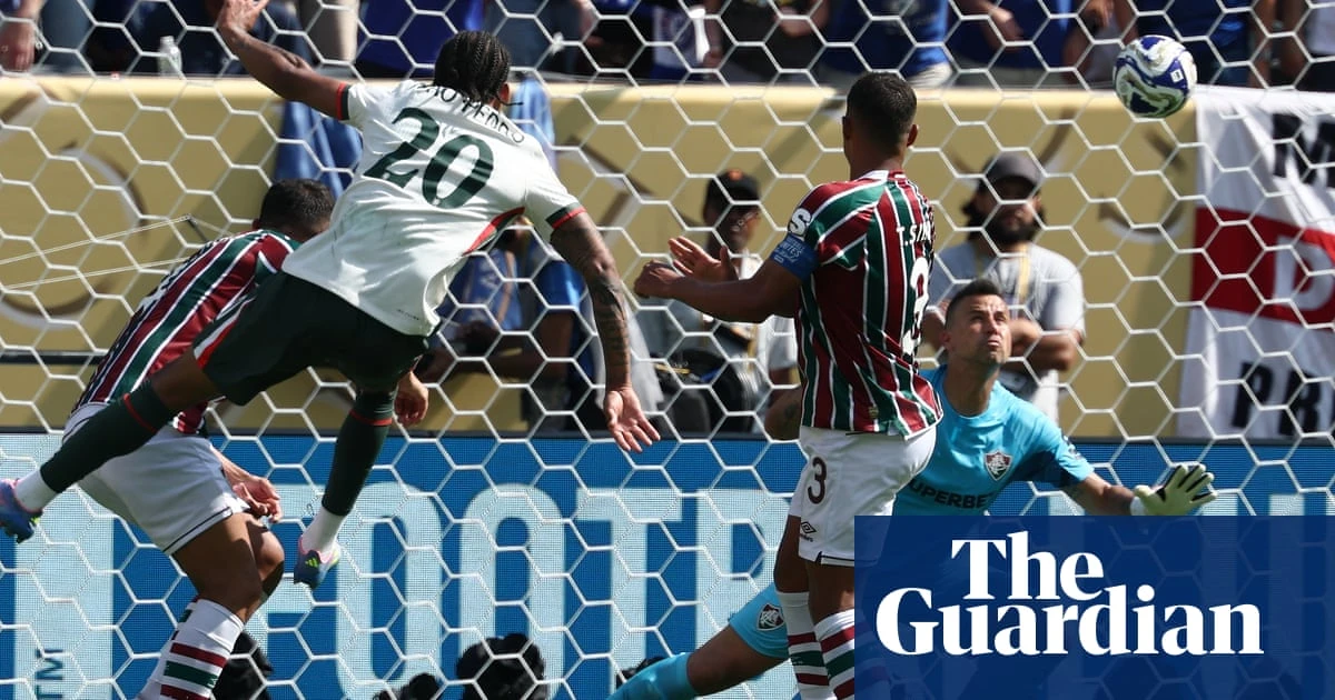 João Pedro leaves it to Chelsea fans to celebrate after double against old side | Sid Lowe