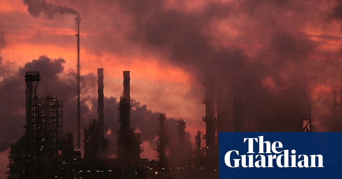 Lindsey oil refinery owner Prax falls into administration as ministers urged to intervene