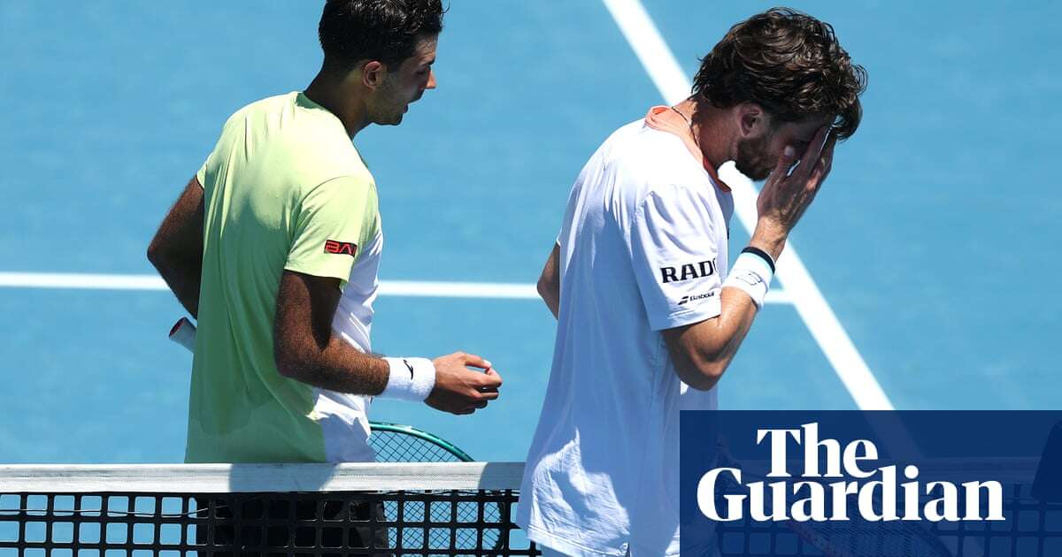 Cameron Norrie accidentally hits spectator with racket in Auckland loss