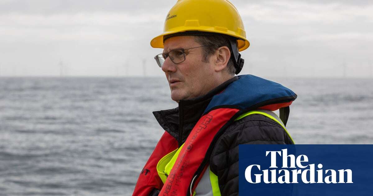 Starmer will take on Labour councils that block pylons delivering clean electricity