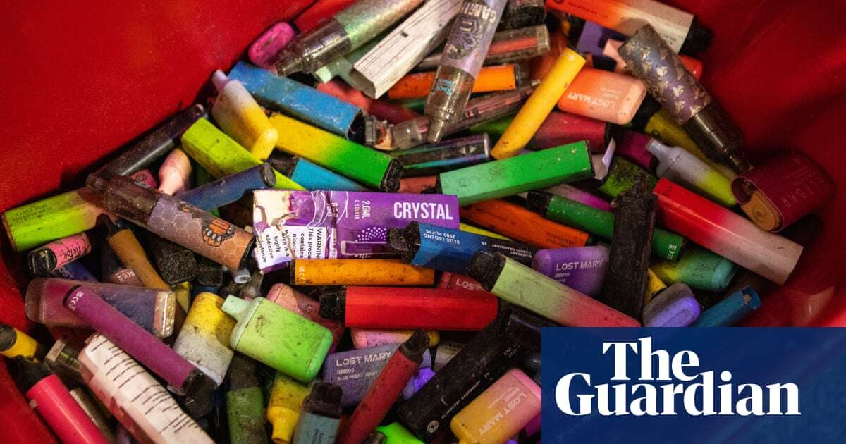 Millions of vapes could be dumped ahead of UK ban as retailers ‘fail to recycle’