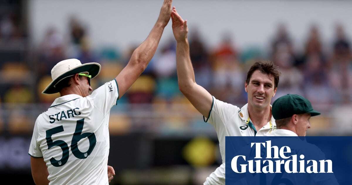 Rain delays slow rampant Australia after India lose four early wickets in third Test