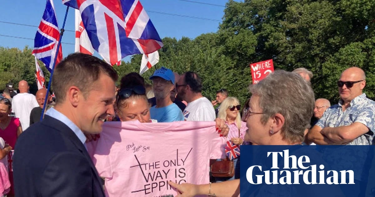 Labour condemns Robert Jenrick’s visit to rally attended by far-right activist