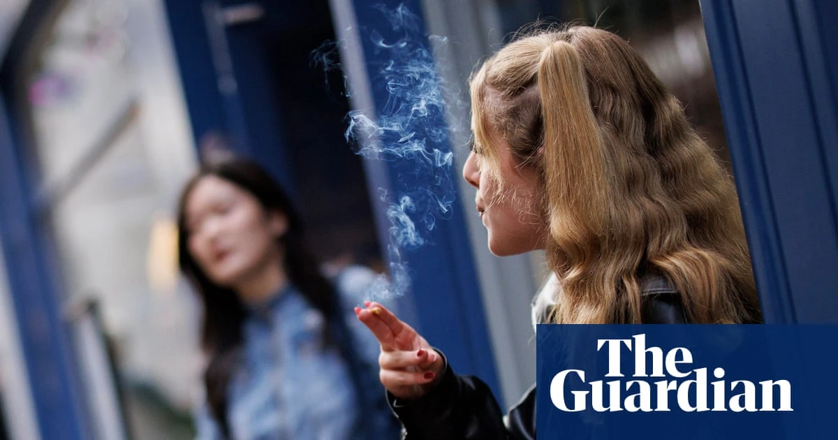 Over 1,200 health leaders call for swift passage of UK tobacco and vapes bill