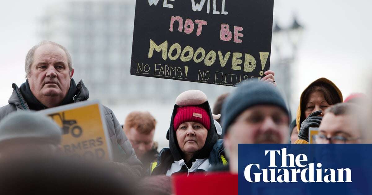 Farmers stage mass protest outside Welsh parliament over climate policies