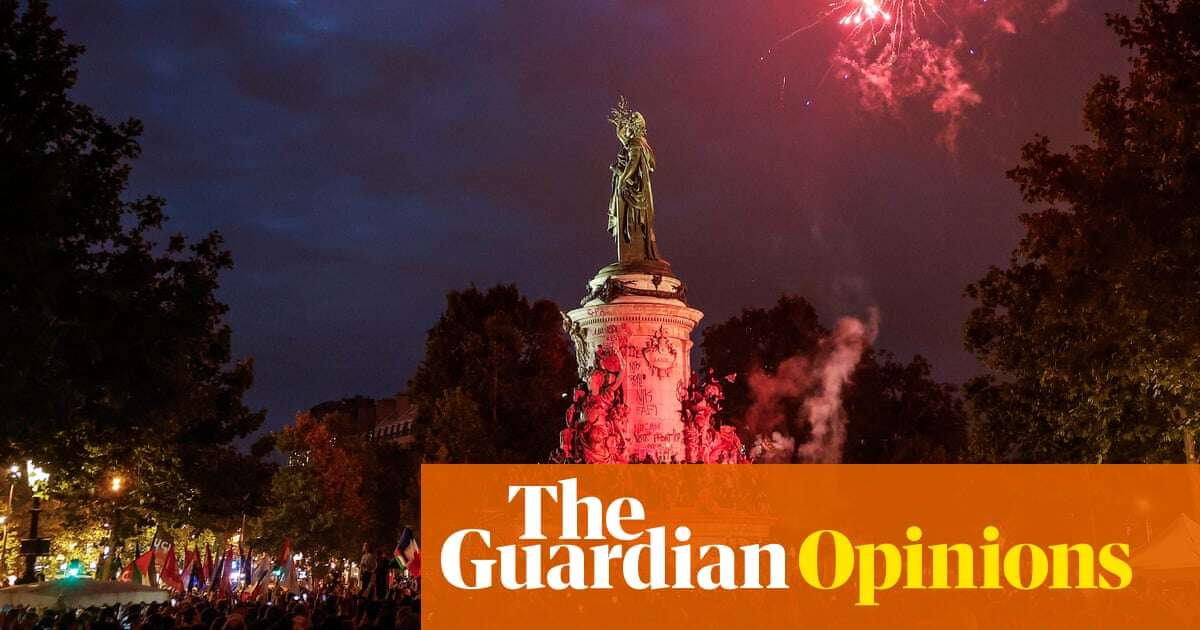 Britain is suddenly a beacon of stability in Europe – now it’s France that’s in turmoil | Timothy Garton Ash