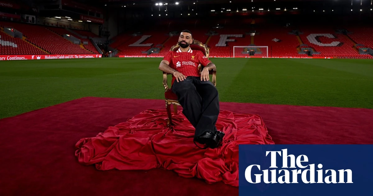 Mohamed Salah signs new contract to stay at Liverpool until 2027