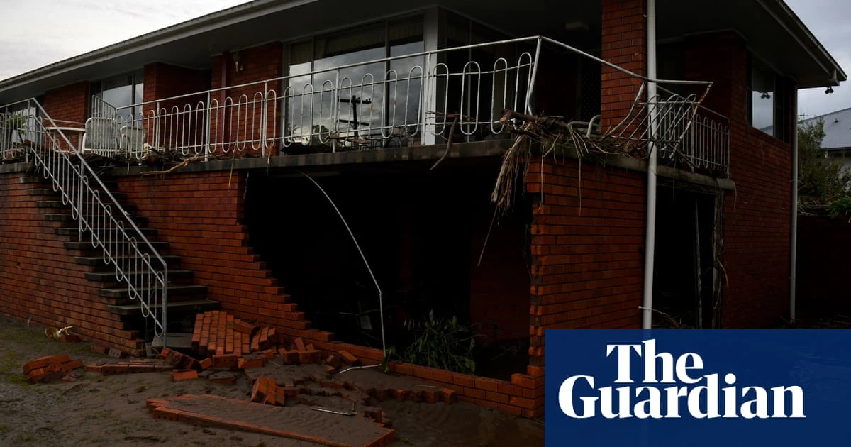 About 800 homes destroyed by NSW floods with tally to rise as damage assessments continue