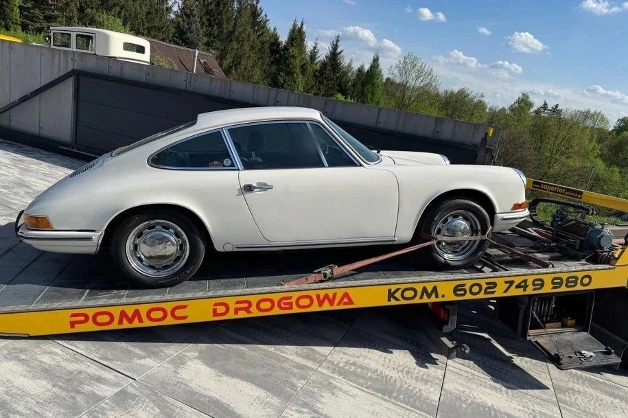 Podhalański biznesmen oskarżony o paserstwo. Policja zabrała mu ferrari