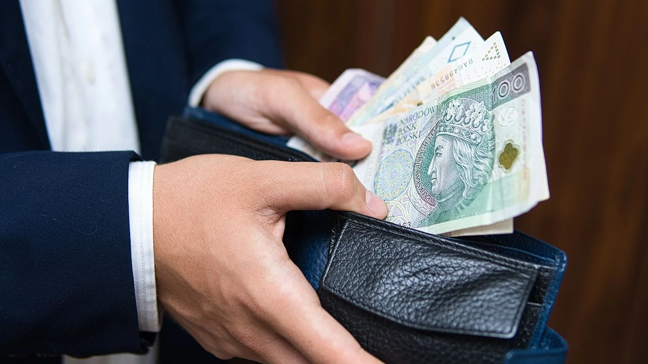 Firmy odetchnęłyby z ulgą. Plan zwiększania limitu płatności gotówkowych