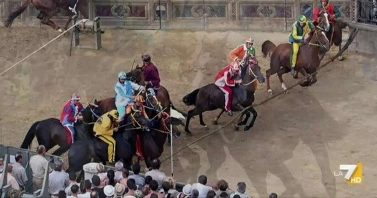 Palio di Siena, cifre da urlo per La7: ecco dove è riuscita a sfondare, una grossa sorpresa