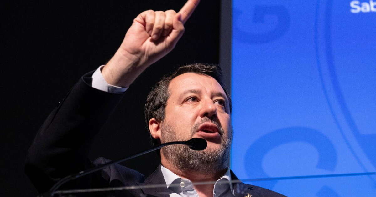 L'attacco della Ong a Salvini: 