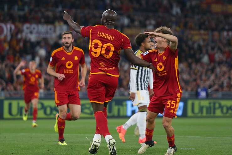 Kết quả bóng đá AS Roma - Juventus: Lukaku lập công, top 4 xa dần (Serie A)