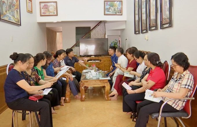 Tìm hướng xử lý quyền lợi cho chủ hộ kinh doanh bị thu bảo hiểm sai luật