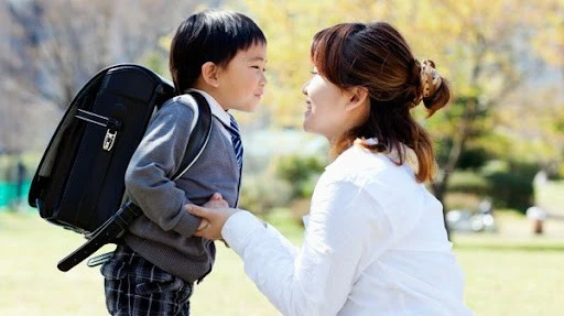 8 điều cha mẹ 'đừng làm' khi nuôi dạy con trai