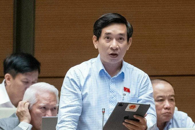 Đề xuất bổ sung dụng cụ cắt sắt cầm tay cho cảnh sát chữa cháy
