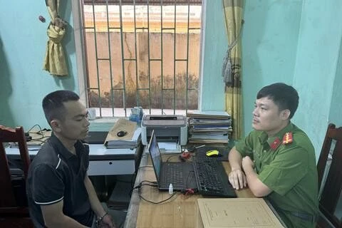 Phá khoá container trộm cắp tài sản
