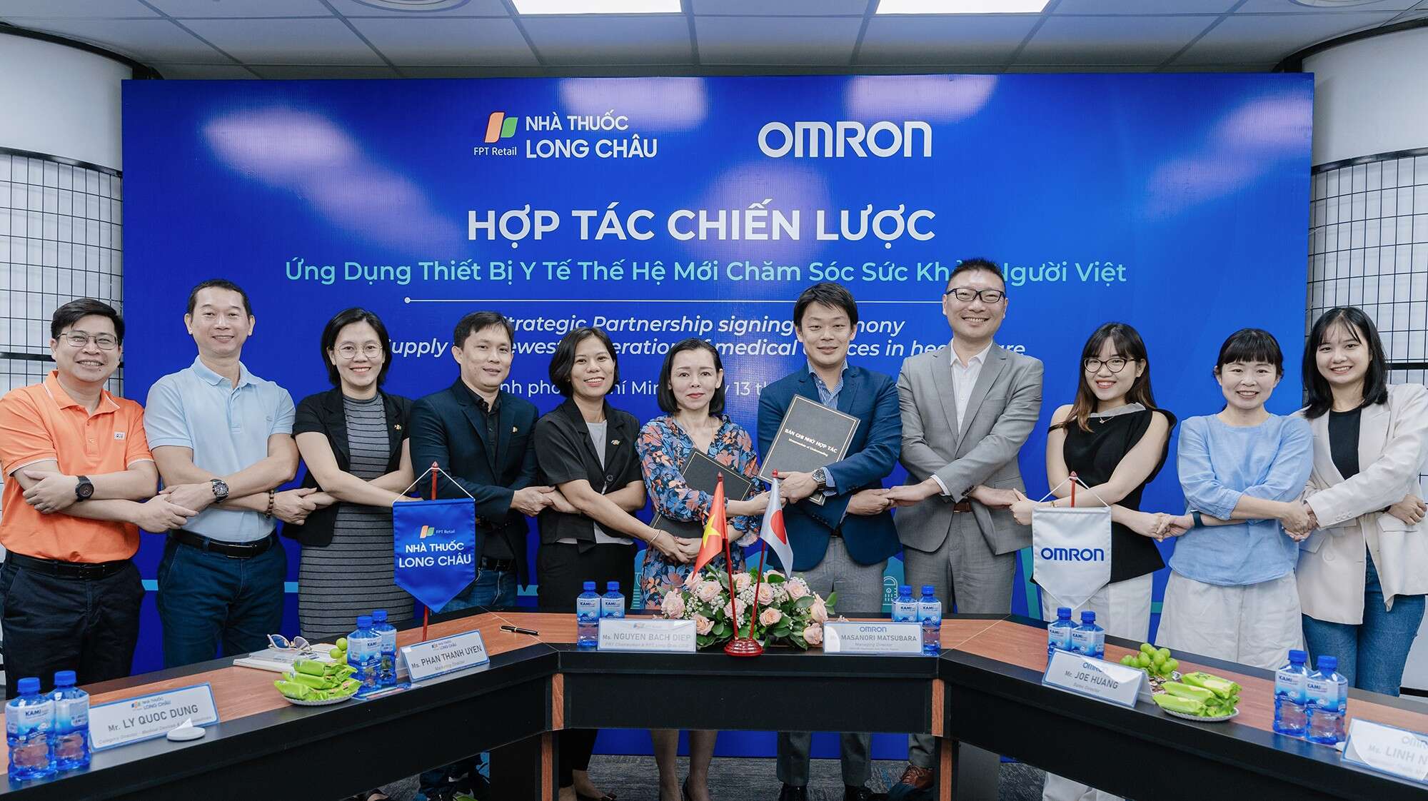 FPT Long Châu hợp tác chiến lược OMRON Healthcare cung cấp chuỗi thiết bị y tế thế hệ mới hàng đầu Việt Nam