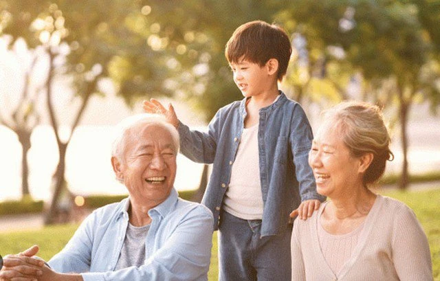 9 câu ông bà nói với cháu tưởng không sao nhưng thực chất sẽ làm hại đứa trẻ