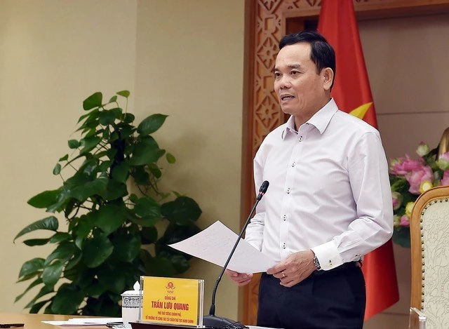 Phó Thủ tướng Trần Lưu Quang: 