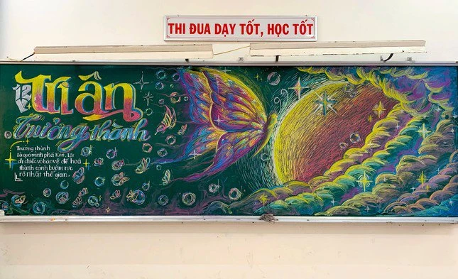 Tự làm backdrop chụp ảnh, teen THPT chuyên Thoại Ngọc Hầu 