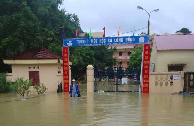 8 tỉnh, thành kéo dài thời gian nghỉ học