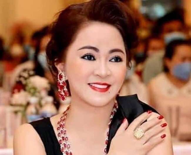 Bà Nguyễn Phương Hằng đã được ra tù trước thời hạn