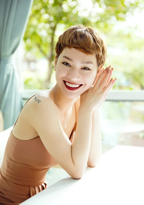 Trà My Idol rời showbiz khi đang trên đỉnh cao, cuộc sống hiện ra sao?