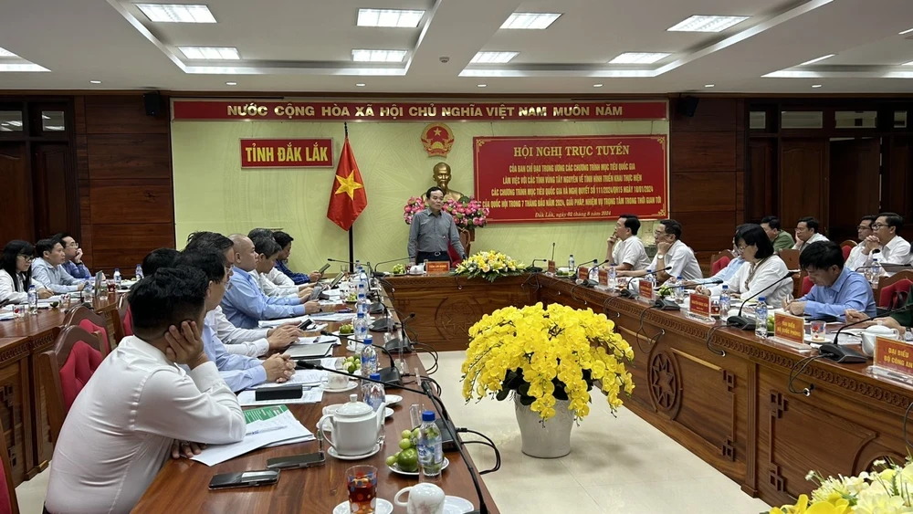 Phó Thủ tướng Trần Lưu Quang: Vốn sự nghiệp đưa xuống mà trật là 'đi về nơi xa lắm'