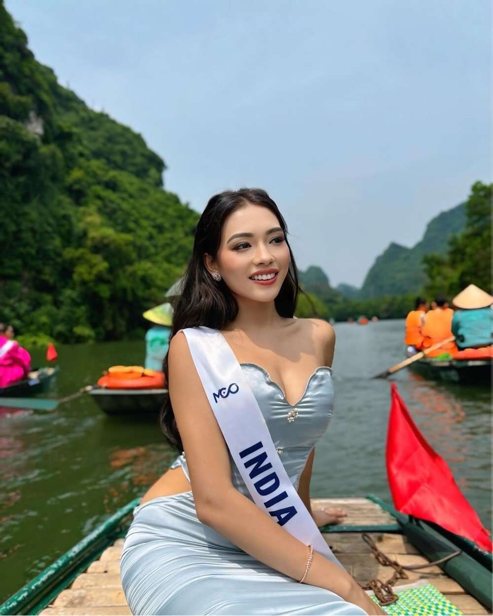 Miss Cosmo 2024 gặp rắc rối, khán giả phẫn nộ khiến ê-kíp trang điểm phải xin lỗi