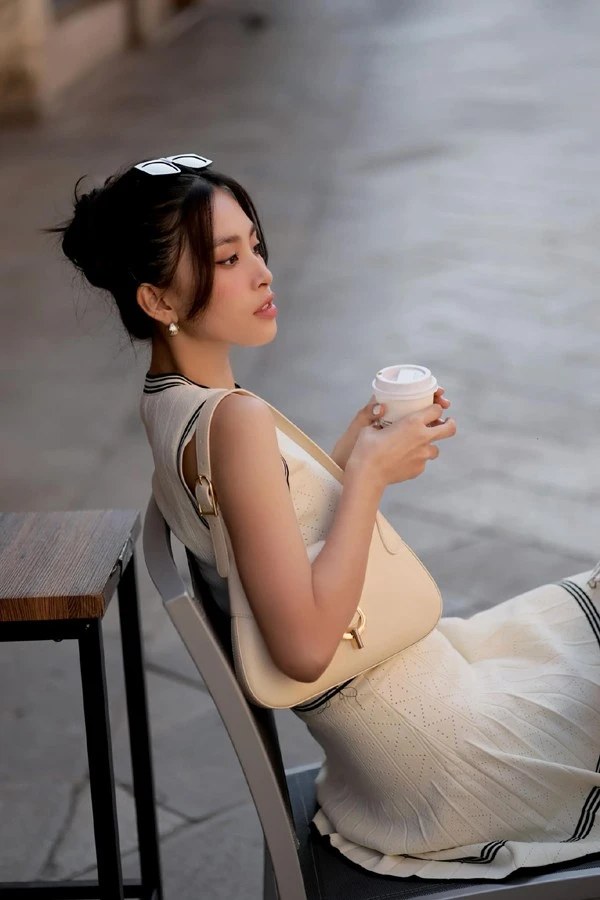 Một Hoa hậu quê Quảng Nam lộ bí quyết chăm sóc da tăng collagen để bớt rãnh cười