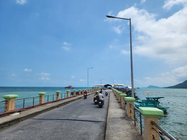 Toàn bộ tàu, phà đi Phú Quốc và ngược lại tạm ngưng hoạt động