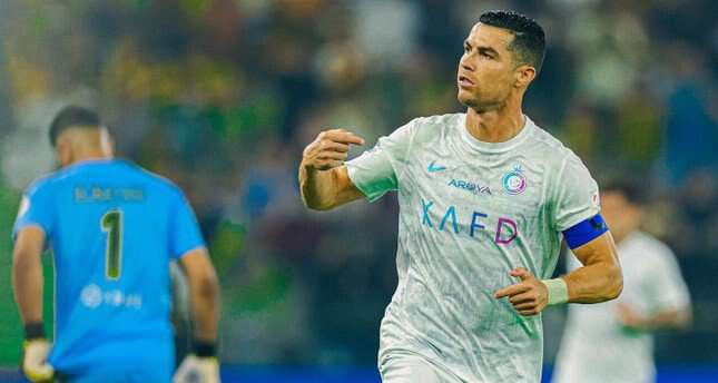 Ronaldo 'trốn' chuyến đi đến Baghdad khiến NHM Iraq bức xúc