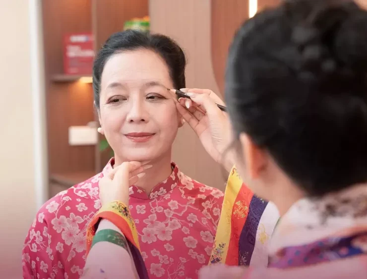 Hàng loạt video nghệ sĩ Việt quảng cáo chân mày phong thủy biến mất