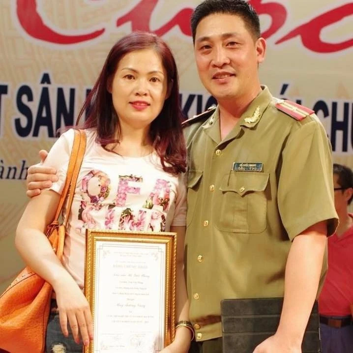 NSƯT Hồ Phong: ‘Tôi chuyên được giao vai có trăm tỷ, nghìn tỷ đồng’