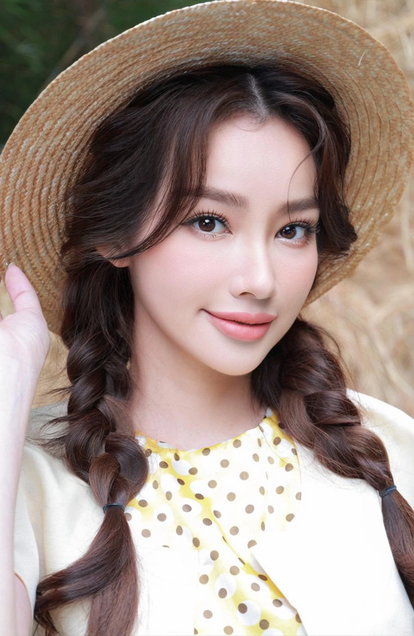 Mỹ nhân Việt ly hôn chồng sau 6 tháng sang Mỹ, mắc bệnh ảnh hưởng đến ngoại hình