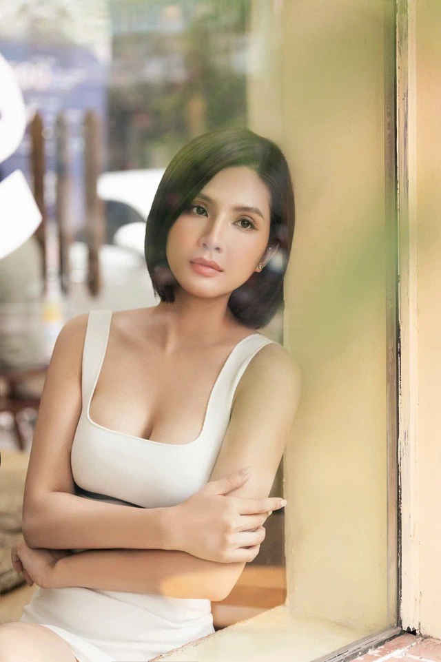 Thiên An - bạn gái cũ của Jack - J97 đời thực 'gái một con trông mòn con mắt', sexy cuốn hút ngỡ ngàng