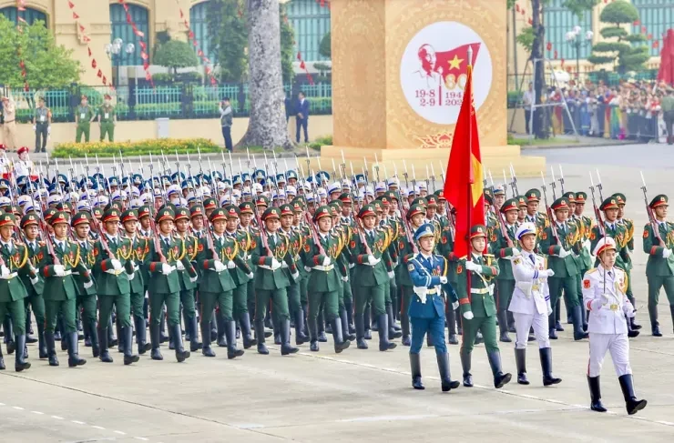 Những bước chân mạnh mẽ trong triệu triệu vòng tay Nhân dân ở ngày hội non sông A80